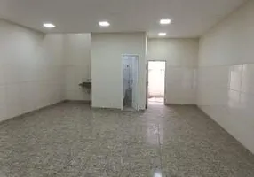 Foto 1 de Ponto Comercial para alugar, 90m² em Jacaré, Rio de Janeiro