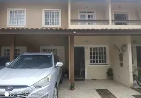 Foto 1 de Casa de Condomínio com 3 Quartos à venda, 130m² em Pituaçu, Salvador