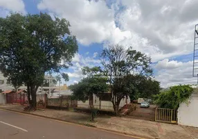 Foto 1 de Lote/Terreno à venda, 590m² em Centro, Cascavel