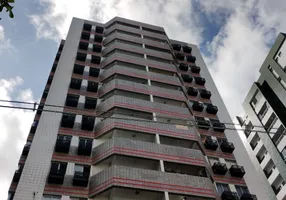 Foto 1 de Apartamento com 3 Quartos à venda, 98m² em Boa Viagem, Recife