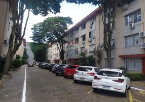 Foto 1 de Apartamento com 2 Quartos à venda, 53m² em Passo D areia, Porto Alegre