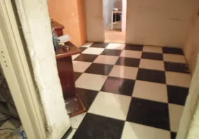 Foto 1 de Casa com 2 Quartos à venda, 60m² em Madureira, Rio de Janeiro