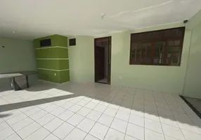 Foto 1 de Casa com 3 Quartos à venda, 94m² em Itapuã, Salvador