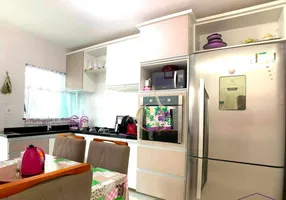 Foto 1 de Casa com 3 Quartos à venda, 81m² em Jardim Santa Rita, Duque de Caxias