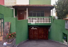 Foto 1 de Casa com 4 Quartos à venda, 225m² em Vila Scarpelli, Santo André