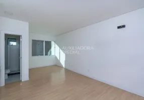 Foto 1 de Apartamento com 1 Quarto para alugar, 37m² em Centro Histórico, Porto Alegre