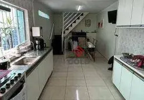 Foto 1 de Sobrado com 3 Quartos para venda ou aluguel, 145m² em Vila Claudio, Santo André