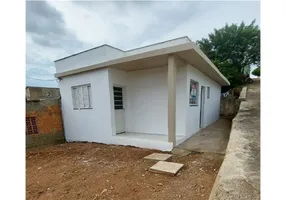 Foto 1 de Casa com 2 Quartos à venda, 70m² em Mário Quintana, Porto Alegre