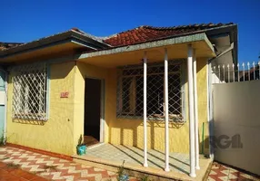 Foto 1 de Casa com 2 Quartos à venda, 152m² em Vila Ipiranga, Porto Alegre