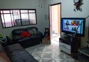 Foto 1 de Sobrado com 3 Quartos para alugar, 144m² em Vila Nhocune, São Paulo