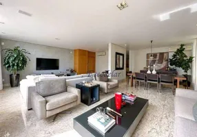 Foto 1 de Apartamento com 3 Quartos à venda, 264m² em Consolação, São Paulo