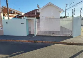 Foto 1 de Casa com 3 Quartos à venda, 131m² em Centro, Araraquara