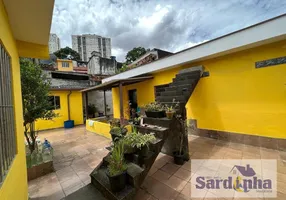 Foto 1 de Sobrado com 4 Quartos à venda, 310m² em Jardim Maria Rosa, Taboão da Serra
