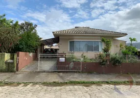 Foto 1 de Casa com 3 Quartos à venda, 141m² em Carianos, Florianópolis