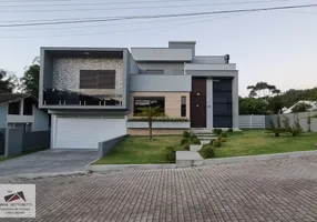 Foto 1 de Casa com 4 Quartos à venda, 235m² em Cachoeira do Bom Jesus, Florianópolis