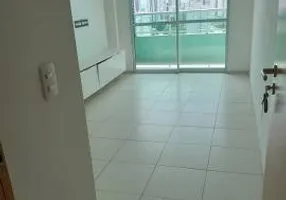 Foto 1 de Apartamento com 2 Quartos para alugar, 55m² em Candeias, Jaboatão dos Guararapes