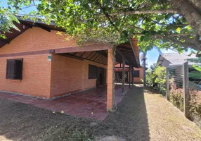 Foto 1 de Casa com 4 Quartos à venda, 150m² em Bom Jesus, Arroio do Sal