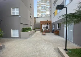 Foto 1 de Apartamento com 1 Quarto para alugar, 26m² em Barra Funda, São Paulo