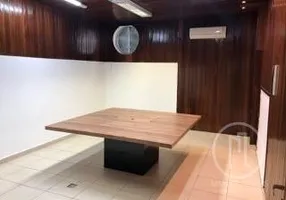 Foto 1 de Prédio Comercial para venda ou aluguel, 1000m² em Vila Anastácio, São Paulo
