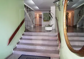 Foto 1 de Apartamento com 2 Quartos à venda, 78m² em Auxiliadora, Porto Alegre