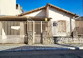 Foto 1 de Casa com 4 Quartos à venda, 203m² em Centro, Caçapava