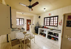 Foto 1 de Casa com 3 Quartos à venda, 122m² em Monte Castelo, Volta Redonda