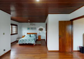 Foto 1 de Casa com 3 Quartos à venda, 190m² em Partenon, Porto Alegre
