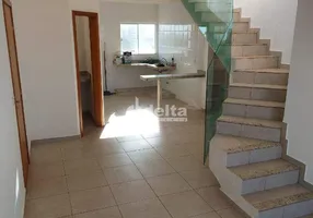 Foto 1 de Cobertura com 3 Quartos à venda, 174m² em Santa Mônica, Uberlândia