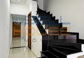 Foto 1 de Sobrado com 3 Quartos à venda, 210m² em Vila Clarice, Santo André