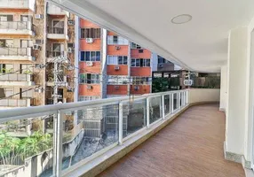 Foto 1 de Apartamento com 4 Quartos à venda, 163m² em Lagoa, Rio de Janeiro