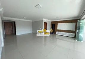 Foto 1 de Apartamento com 4 Quartos à venda, 213m² em Centro, Uberaba
