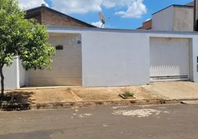 Foto 1 de Casa com 2 Quartos à venda, 54m² em Residencial 1º de Maio, Cosmópolis