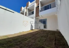 Foto 1 de Casa com 3 Quartos à venda, 80m² em Lagoa de Jacaraípe, Serra