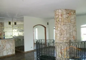 Foto 1 de Sobrado com 5 Quartos à venda, 700m² em Vila Galvão, Guarulhos