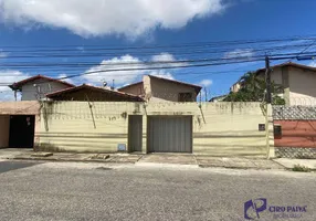 Foto 1 de Casa com 4 Quartos à venda, 172m² em Sapiranga, Fortaleza