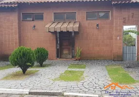 Foto 1 de Casa de Condomínio com 3 Quartos para alugar, 200m² em Arujazinho IV, Arujá