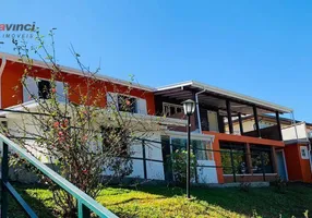 Foto 1 de Casa com 3 Quartos à venda, 234m² em Alto da Boa Vista, Campos do Jordão