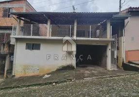 Foto 1 de Casa com 3 Quartos à venda, 260m² em Parque São Jorge, Santa Branca