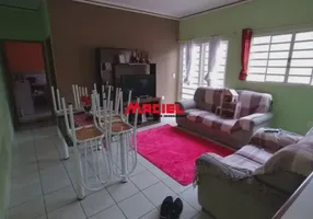 Foto 1 de Casa com 2 Quartos à venda, 164m² em Campos de Sao Jose, São José dos Campos