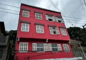 Foto 1 de Apartamento com 4 Quartos à venda, 69m² em Centro, Petrópolis