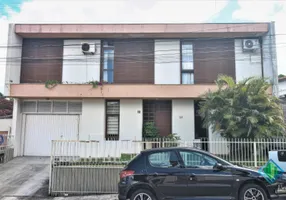 Foto 1 de Sobrado com 3 Quartos à venda, 257m² em Coqueiros, Florianópolis