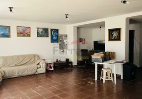 Foto 1 de Casa com 3 Quartos à venda, 241m² em Jardim Leonor Mendes de Barros, São Paulo