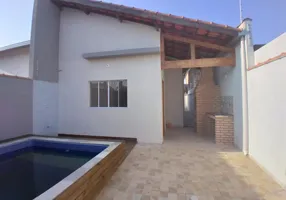 Foto 1 de Casa com 2 Quartos à venda, 70m² em Jardim Bopiranga, Itanhaém