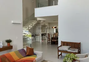 Foto 1 de Casa de Condomínio com 3 Quartos à venda, 390m² em Urbanova, São José dos Campos