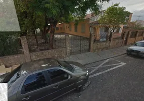 Foto 1 de Casa com 5 Quartos à venda, 200m² em Centro, Teresina