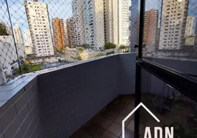 Foto 1 de Apartamento com 2 Quartos à venda, 70m² em Jardim Las Palmas, Guarujá