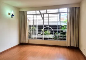 Foto 1 de Sobrado com 3 Quartos à venda, 217m² em Alto de Pinheiros, São Paulo