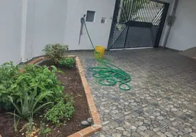 Foto 1 de Casa com 2 Quartos à venda, 90m² em Primeiro de Maio, Jacareí