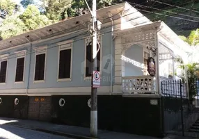 Foto 1 de Casa com 6 Quartos à venda, 300m² em Centro, Petrópolis