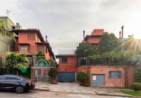 Foto 1 de Casa de Condomínio com 3 Quartos à venda, 214m² em Chácara das Pedras, Porto Alegre